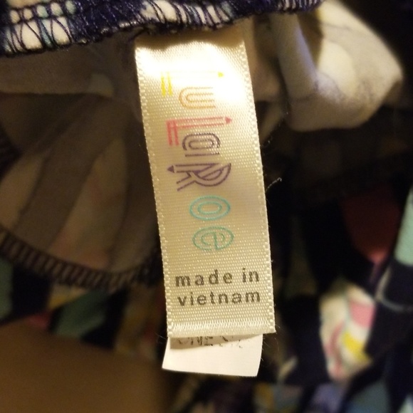 Barely used Lularoe feather leggings OS - Picture 2 of 3